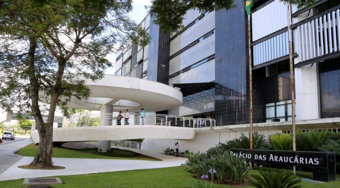 Estado oferta cursos de especialização para servidores