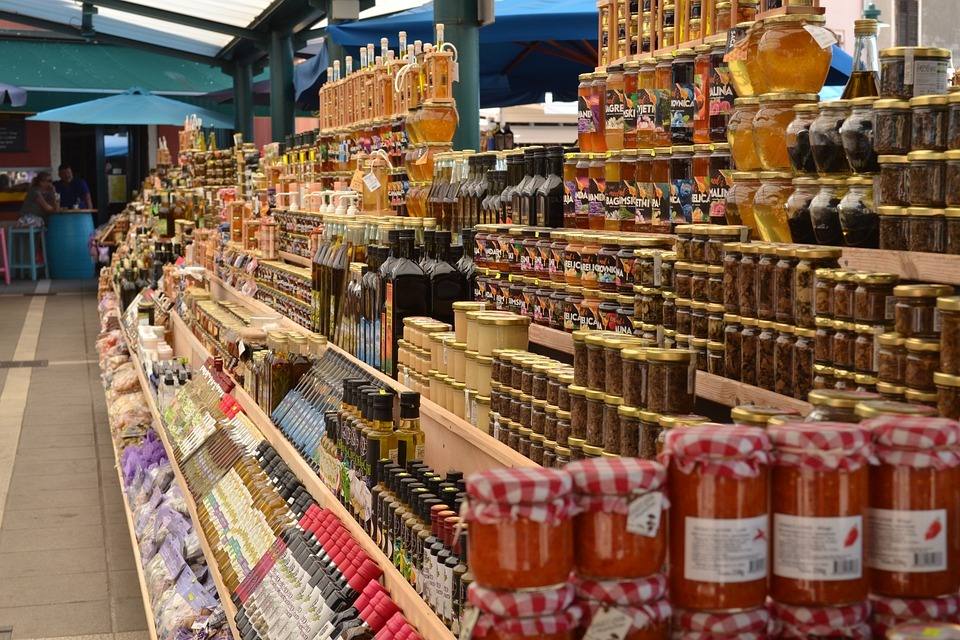 market-4349156_960_720
