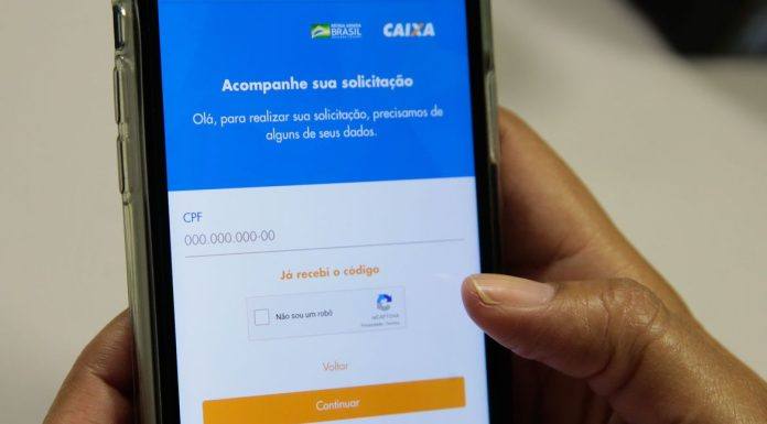 Juiz federal suspende exigência de CPF regular para auxílio emergencial