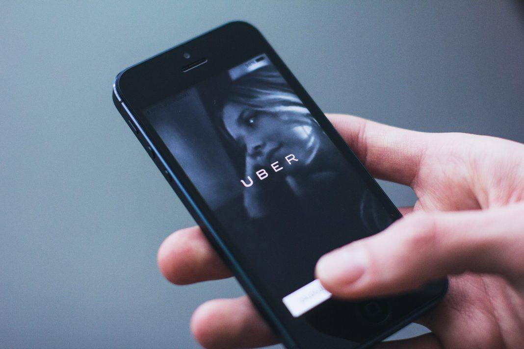 uber-smartphone-iphone-app-34239