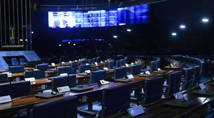 Projetos de proteção às mulheres é aprovado pelo Senado