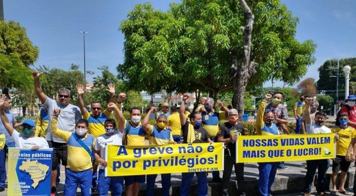 Funcionários dos Correios optaram pela continuidade da greve