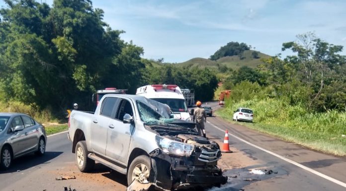 Acidente na BR-153 em Jacarezinho deixa motorista ferido