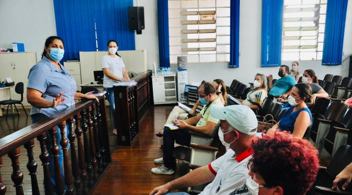 Comitê em Ribeirão Claro discute novas medidas de combate no município