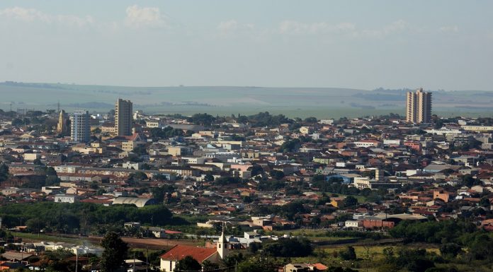 Prefeitura de Bandeirantes oferece desconto através do REFIS 2021