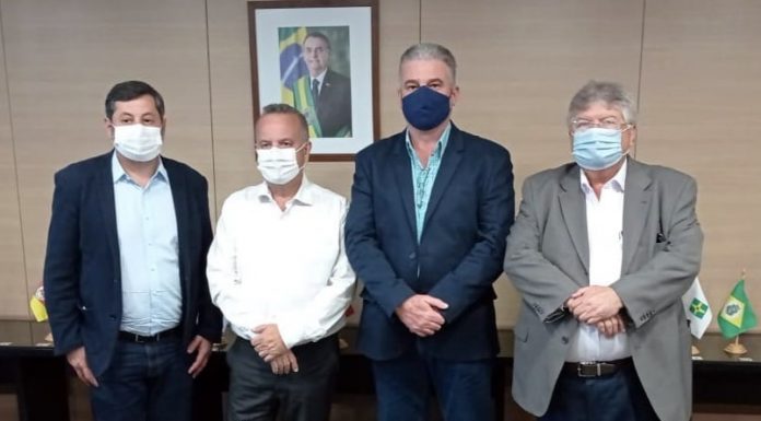 Prefeito João Bonato vai a Brasília em busca de recursos