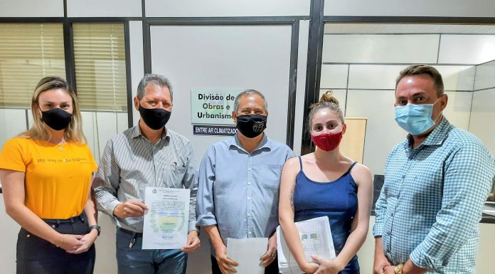 Município de Siqueira Campos terá coberturas para quadras poliesportivas