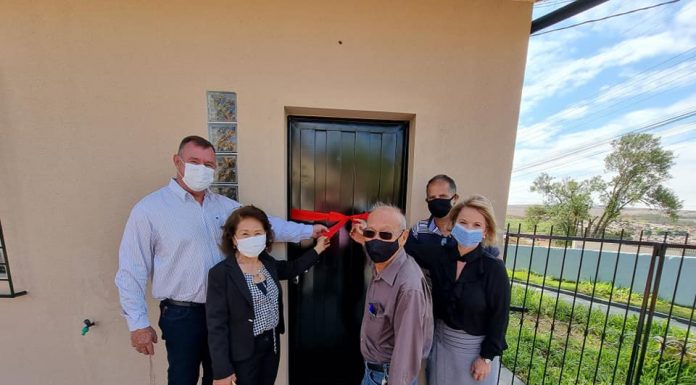 Prefeito Tuti Bomtempo participa da inauguração do Projeto Casa Aberta