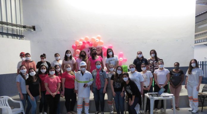 Laticínios Carolina de Ribeirão Claro aborda importância do Outubro Rosa