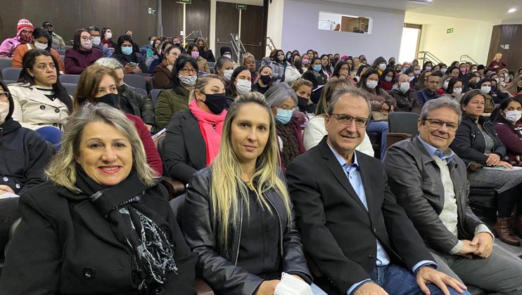 Autismo reúne 280 pessoas no Centro Cultural em Cornélio Procópio