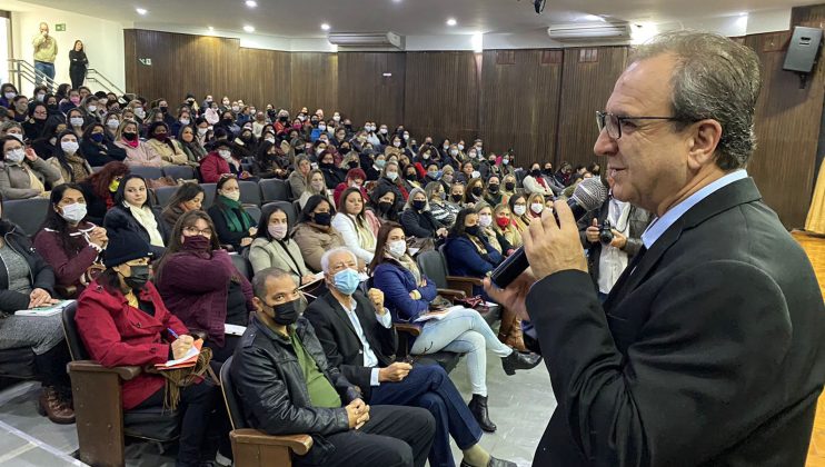 Autismo reúne 280 pessoas no Centro Cultural em Cornélio Procópio