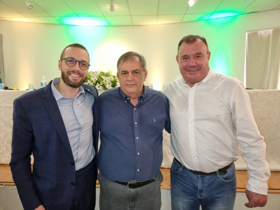 Ministro Paulo Alvin visita Assaí e destina 2 milhões para estruturação dos Laboratórios D CEEP Assaí