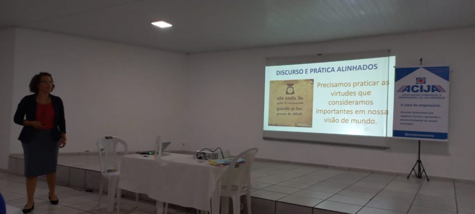 ACIJA realiza 1ª Happy Hour de Negócios em Jacarezinho