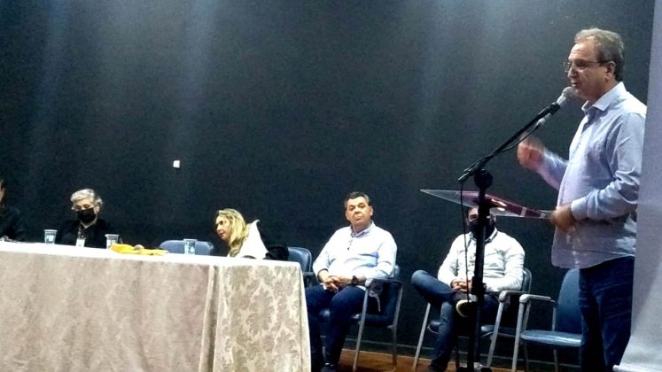 Sorteio define as casas que serão ocupadas pelos moradores pré-selecionados no Condomínio do Idoso em Cornélio Procópio