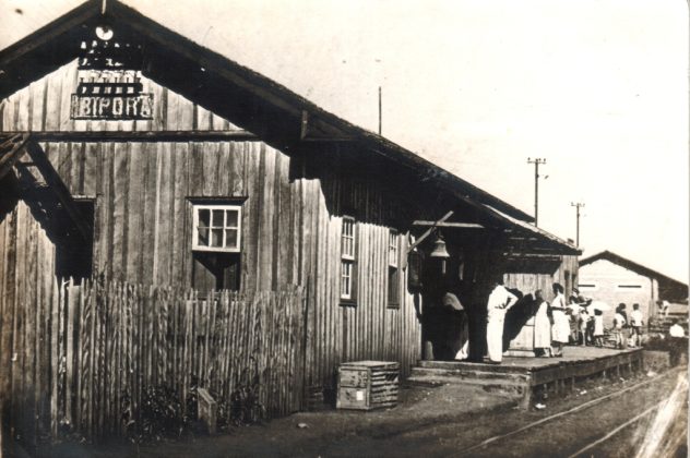 Livro traz memórias da ferrovia e parte da história de Ibiporã a partir da estação de trem