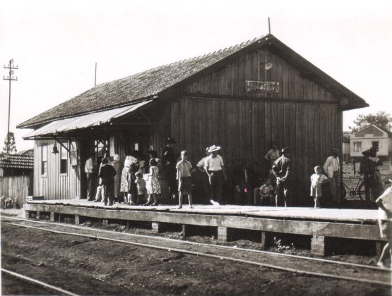 Livro traz memórias da ferrovia e parte da história de Ibiporã a partir da estação de trem