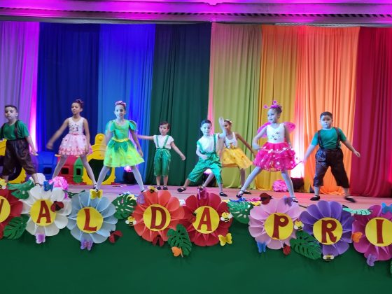 Festival da Primavera da Rede Municipal e entrega de 80 mil reais em brinquedos e equipamentos para os CMEIS