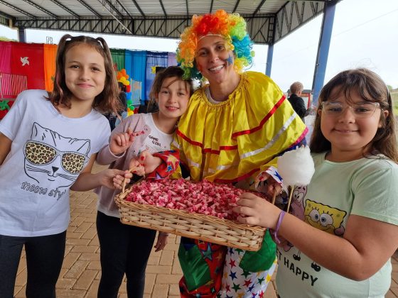 Comemoração do Dia das Crianças em Assaí