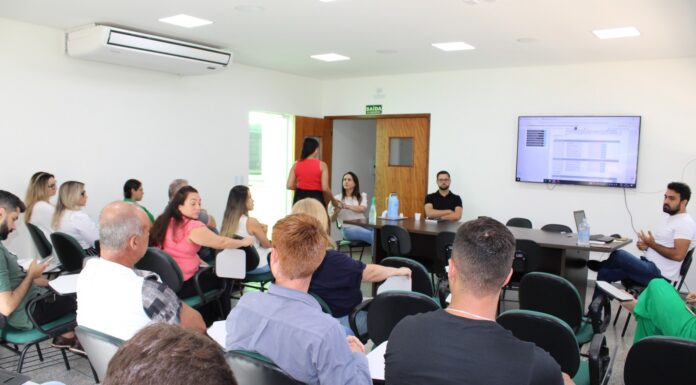 Prefeitura promove treinamento sobre sistema digital para arquitetos do município