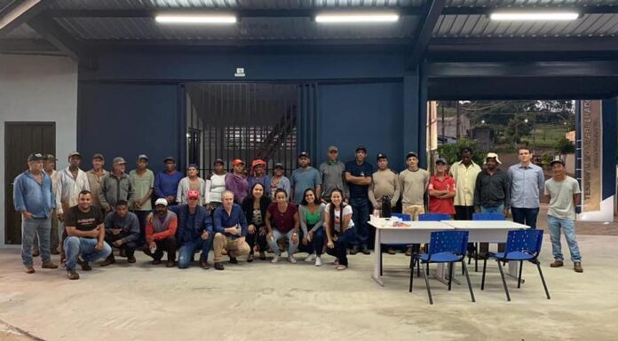 Mais uma manhã de cadastramento dos trabalhadores rurais de Assaí