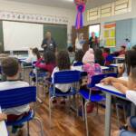 Projeto ensina bem estar animal e guarda responsável a crianças da rede municipal de Santo Antônio da Platina