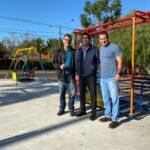 Prefeitura de Santo Antônio da Platina instala dois parques adaptados para crianças com deficiência