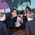 Promovida pela Secult, oficina de Jogos Teatrais diverte e desenvolve crianças, adolescentes e adultos de Guarapuava Promovida pela Secult, oficina de Jogos Teatrais diverte e desenvolve crianças, adolescentes e adultos de Guarapuava