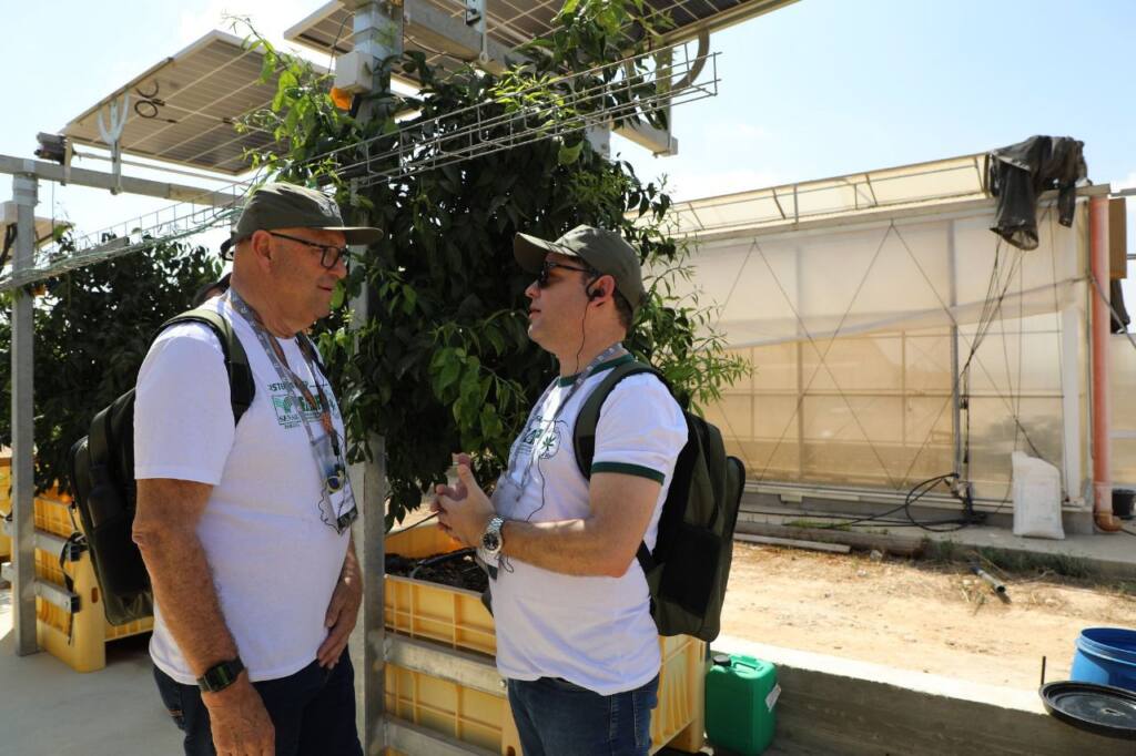 Exemplo de Israel pode incrementar fruticultura do Paraná, avalia Romanelli