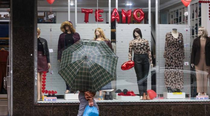 Paraná registra raios e granizo: chuva diminui na sexta, mas ganha força no fim de semana Foto: Geraldo Bubniak/AEN