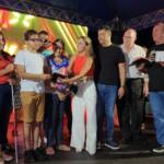 Prefeito Tuti inaugura agência de inovação de Assaí e entrega óculos para deficientes visuais