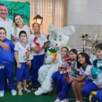 Assaí realiza Festa de Páscoa com alunos da APAE