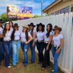 Prefeito Tuti recebe as finalistas do concurso Rainha do Rodeio
