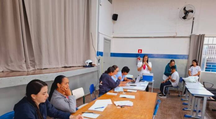Programa Saúde na Escola: Prefeitura intensifica vacinação em estudantes e professores
