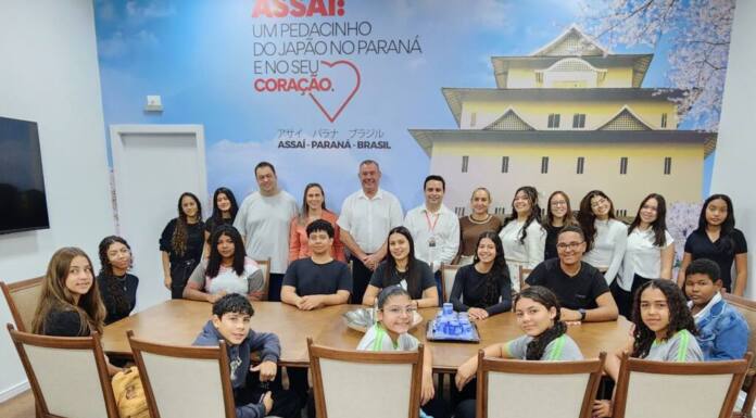 Assaí lança o primeiro jornal formado por estudantes adolescentes