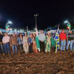 Milhares de pessoas de Assaí e região prestigiaram a primeira noite de festas do Rodeio Assaí 93 anos. Milhares de pessoas de Assaí e região prestigiaram a primeira noite de festas do Rodeio Assaí 93 anos.