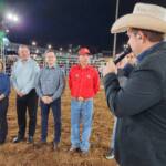 Milhares de pessoas de Assaí e região prestigiaram a primeira noite de festas do Rodeio Assaí 93 anos. Milhares de pessoas de Assaí e região prestigiaram a primeira noite de festas do Rodeio Assaí 93 anos.