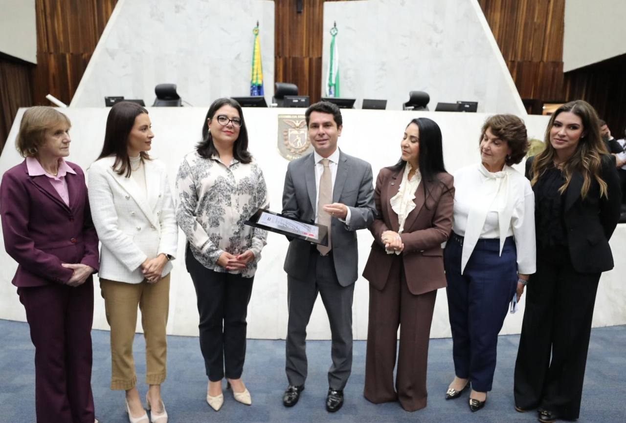 Alexandre Curi destaca protagonismo do Paraná na defesa das mulheres