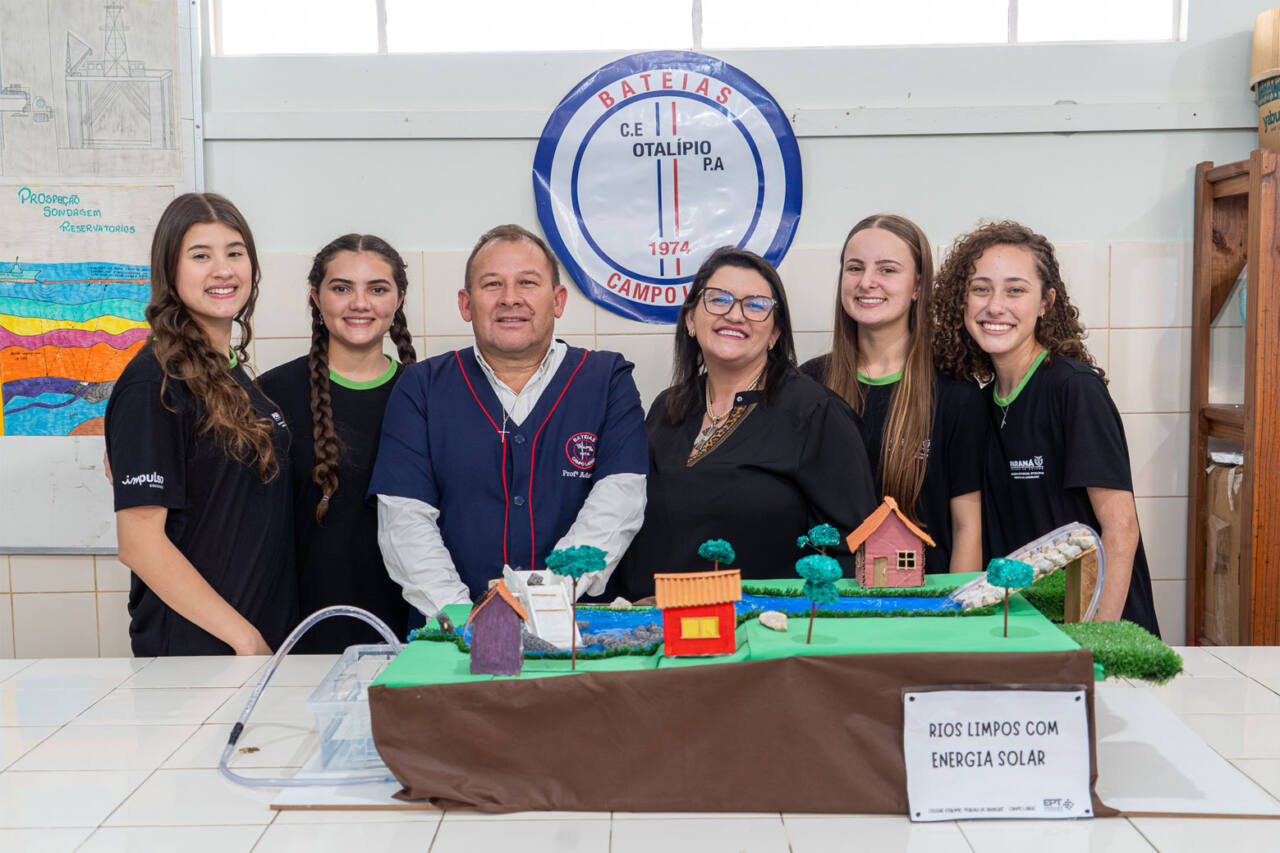 Alunas de Campo Largo levam projeto a evento nacional de empreendedorismo jovem Alunas de Campo Largo levam projeto a evento nacional de empreendedorismo jovem