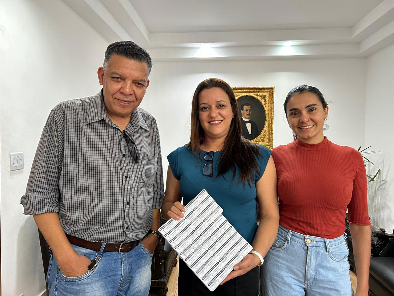 Prefeitura disponibiliza passe de ônibus gratuito para pessoas a partir de 60 anos