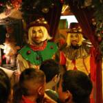 Ônibus da Fantástica Fábrica do Papai Noel encanta crianças no Bairro Jardim das Américas