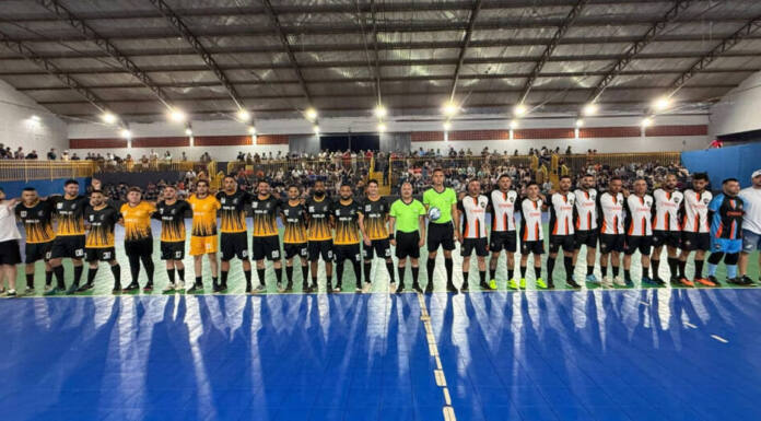 Ginásio lotado marca a final do Campeonato Municipal de Futsal em Primeiro de Maio