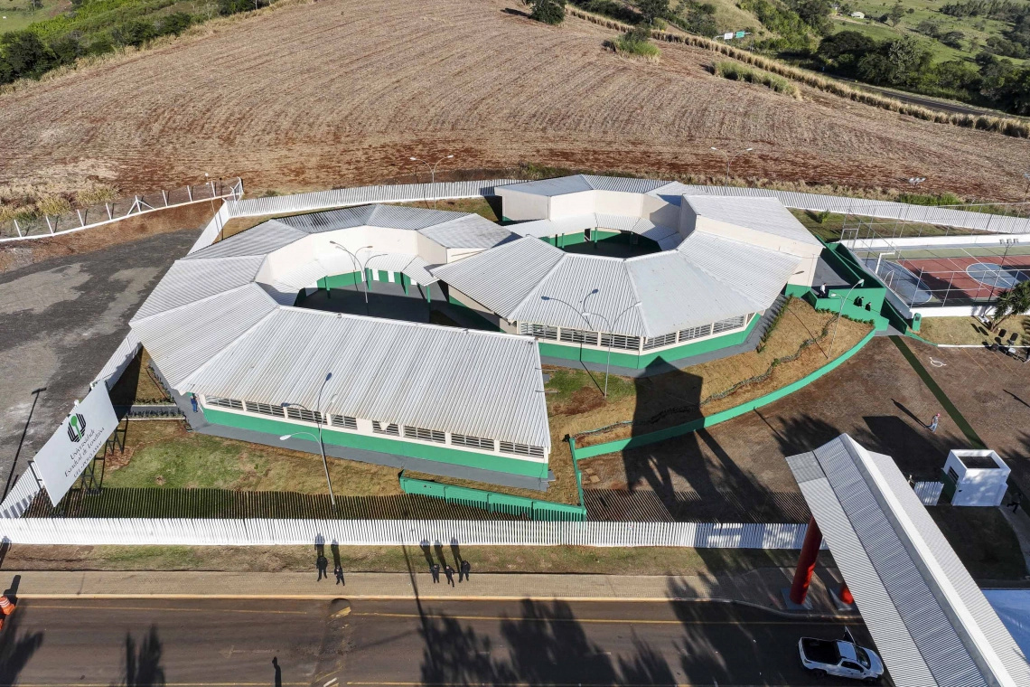 Governador Ratinho Junior inaugura Escritório de Extensão da UEL em Assaí Governador Ratinho Junior inaugura Escritório de Extensão da UEL em Assaí