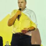 ASSOMEC elege e empossa nova diretoria: Prefeito Helder Lazarotto, de Colombo, assume a Presidência ASSOMEC elege e empossa nova diretoria: Prefeito Helder Lazarotto, de Colombo, assume a Presidência