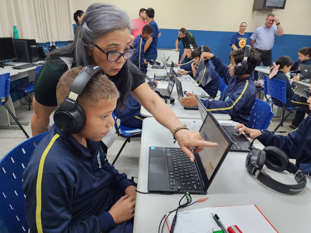 Escola de Assaí amplia ensino com novo laboratório equipado com 30 Chromebooks Escola de Assaí amplia ensino com novo laboratório equipado com 30 Chromebooks