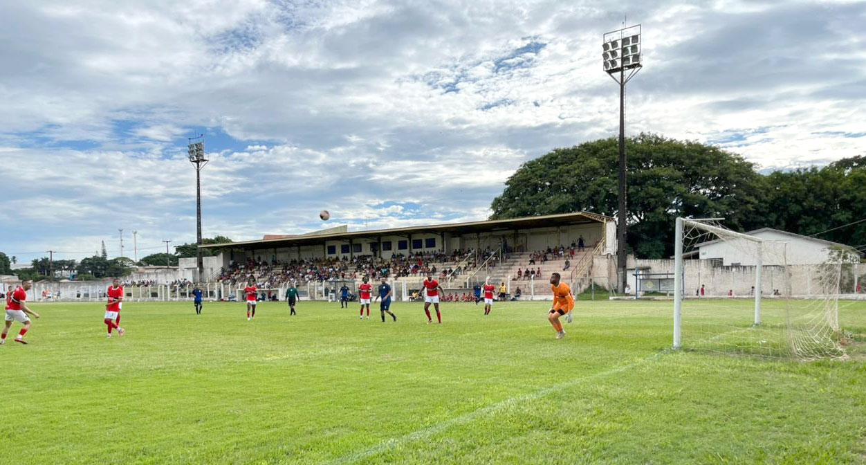 Municípios da Amunop participam com sucesso da 47ª Copa Oswaldo Bernardes de Futebol Municípios da Amunop participam com sucesso da 47ª Copa Oswaldo Bernardes de Futebol