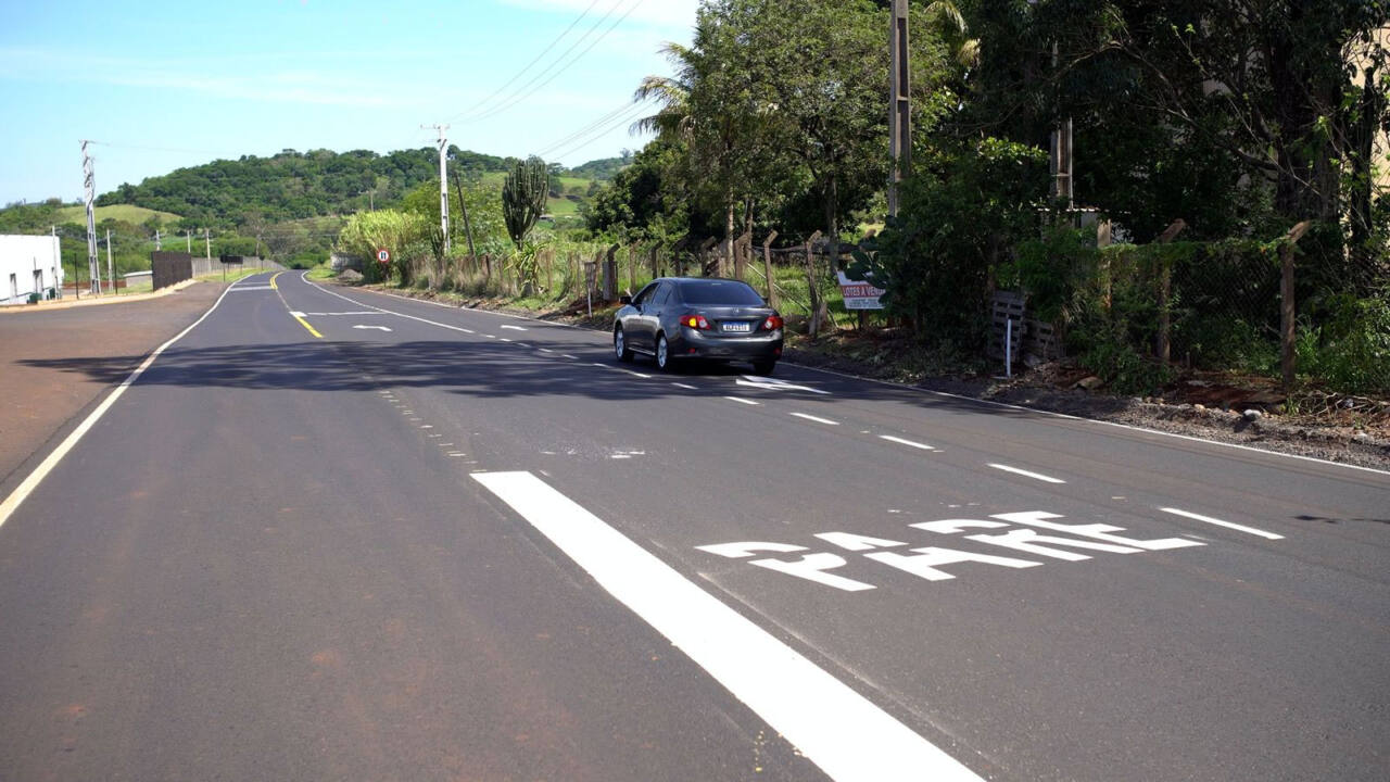 Prefeito Raphael Sampaio faz a entrega da conclusão das obras da estrada de Congonhas Prefeito Raphael Sampaio faz a entrega da conclusão das obras da estrada de Congonhas