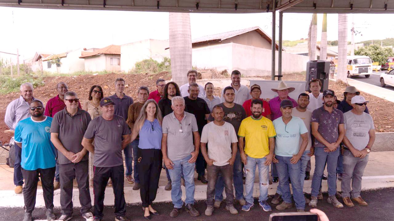 Cornélio Procópio: Prefeitura entrega obra de drenagem, contenção e recape na Avenida Gralha Azul