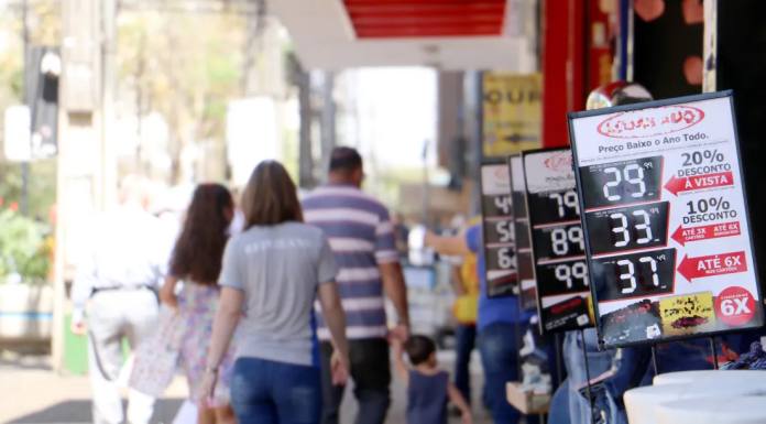 Procon-LD orienta consumidores e lojistas para o Dia do Cliente