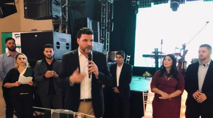 Pedro Lupion prestigia jantar de supermercadistas do Norte Pioneiro