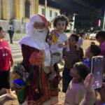 Programação de Natal atrai grande público ao centro platinense